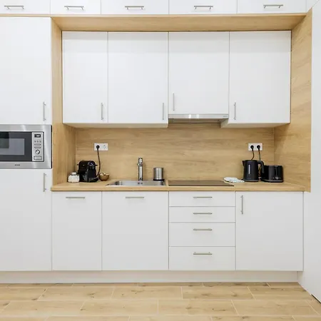 Apartman Stylish New With 2 Bedrooms In Buda 2 Budapest