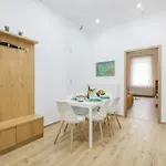 Stylish New With 2 Bedrooms In Buda 2 Apartamento Budapeste