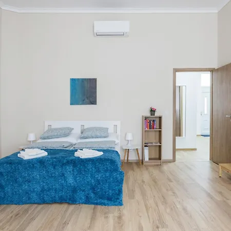 Apartamento Stylish New With 2 Bedrooms In Buda 2 *