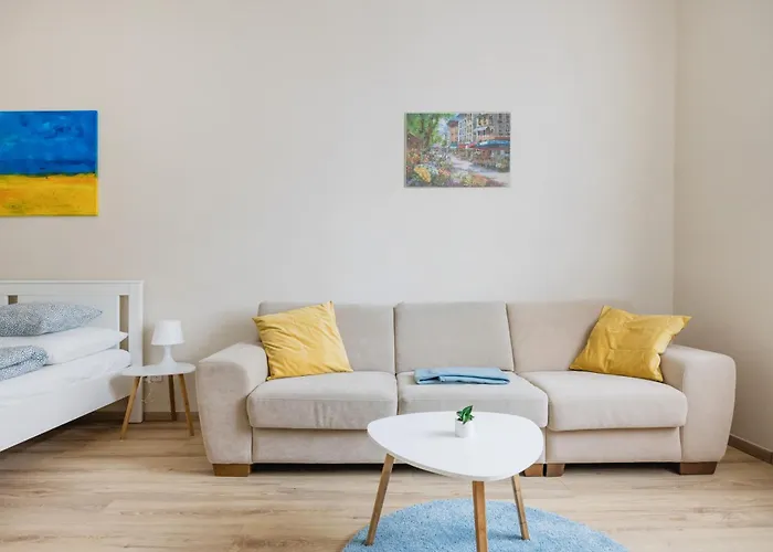 Stylish New With 2 Bedrooms In Buda 2 * Будапешт