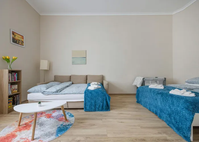 Stylish New With 2 Bedrooms In Buda 2 Будапешт