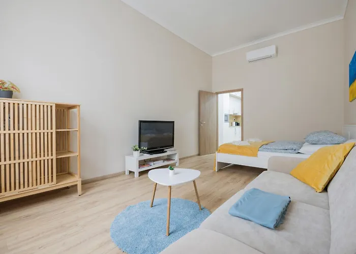Stylish New With 2 Bedrooms In Buda 2 Апартаменты Будапешт